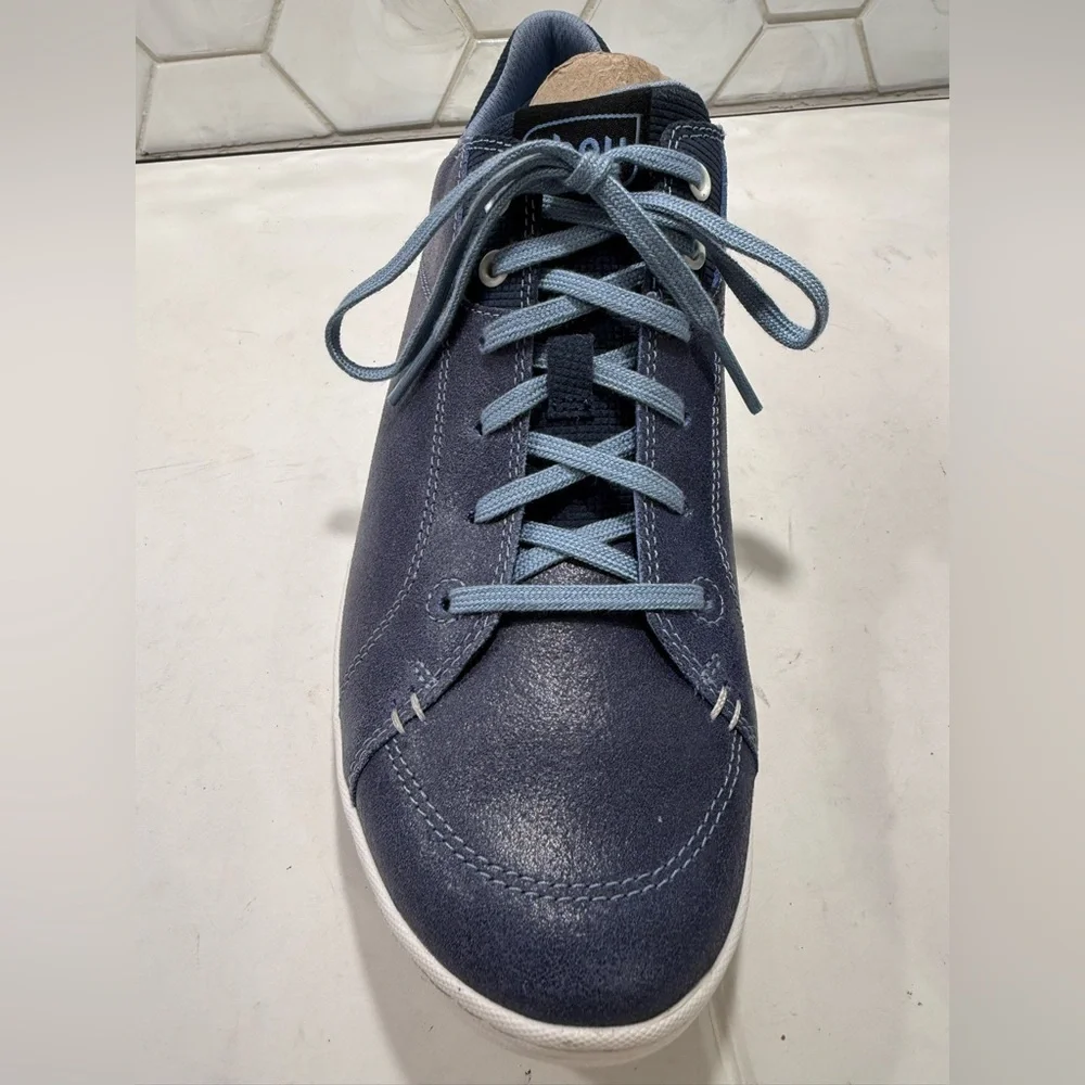 Ahnu Blue Noe Leather Sneakers Shoes Size 10 NEW Comfort Walking